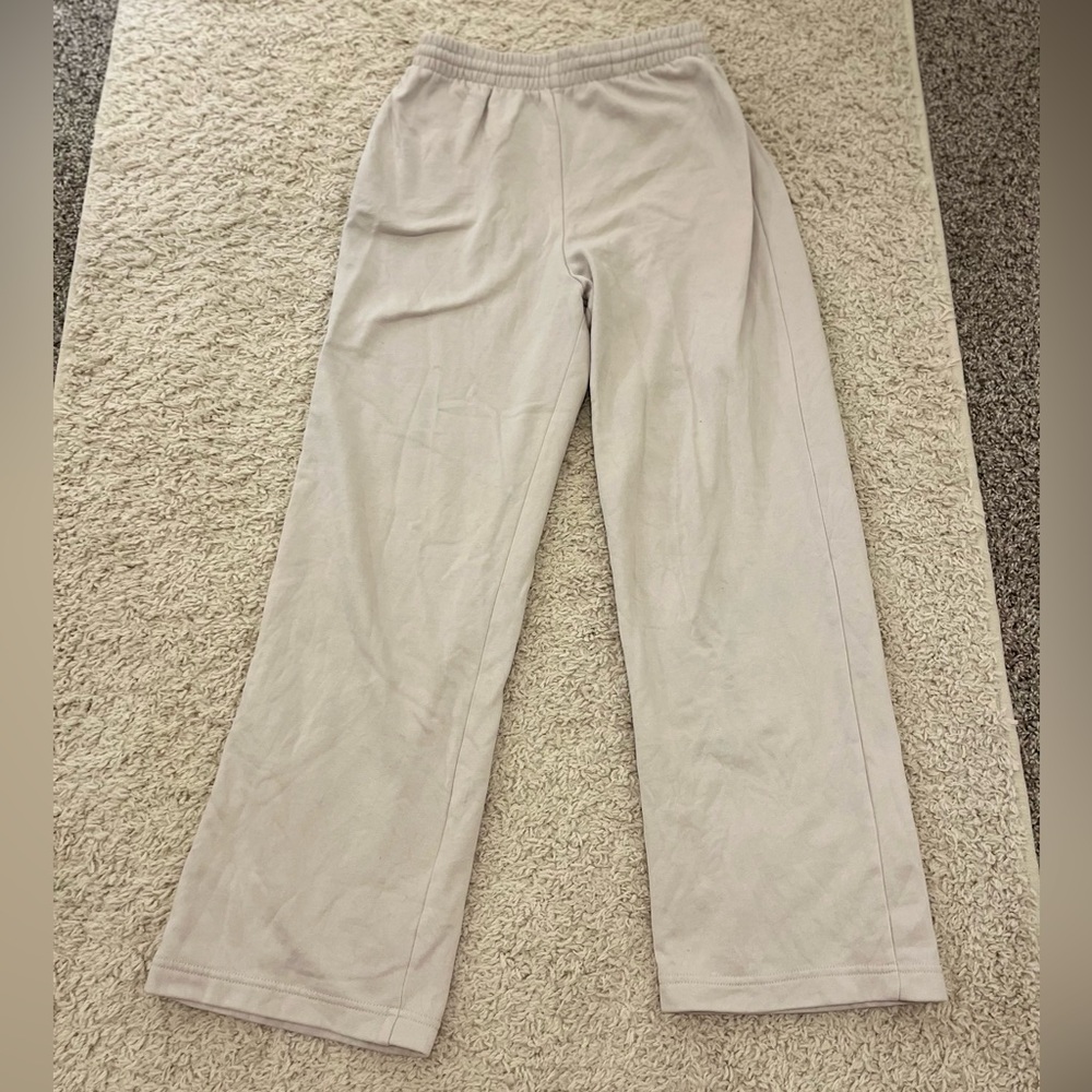 H&M Soft Beige Lounge Pants